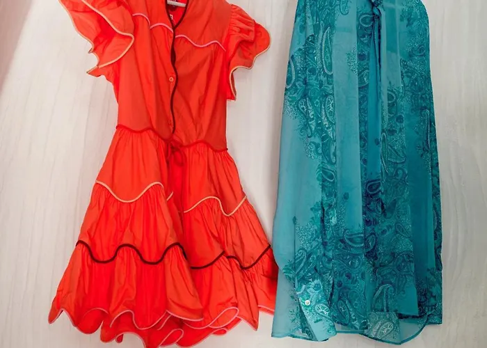 Esperanza Boathouses Mandrakia