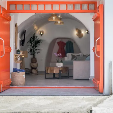 Esperanza Boathouses * Mandrakia