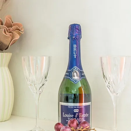 Esperanza Boathouses * Mandrakia