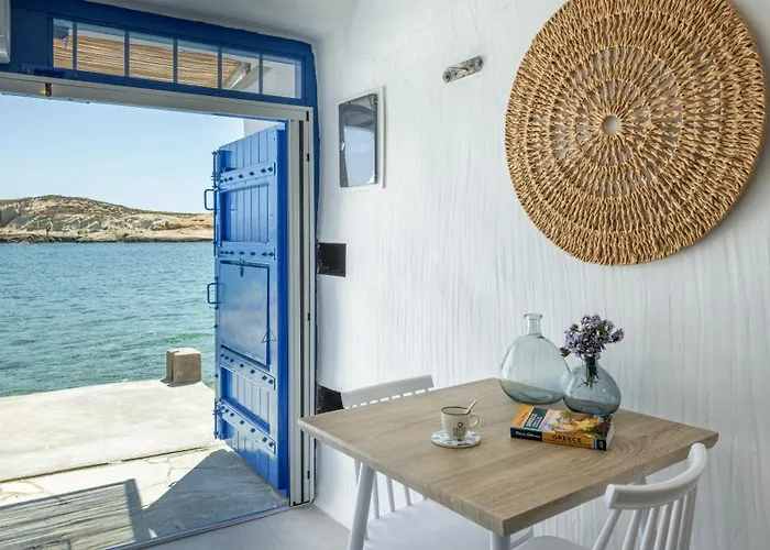 Feriehus Esperanza Boathouses Mandrakia