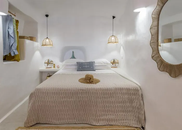 Esperanza Boathouses *